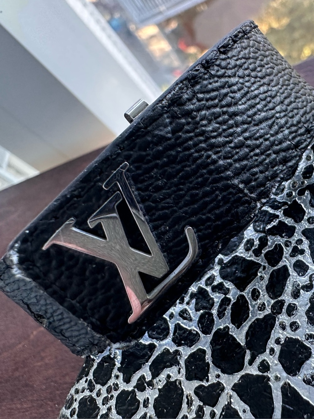 Luxury Black and Silver LV Logo Clasp Shoulder Bag